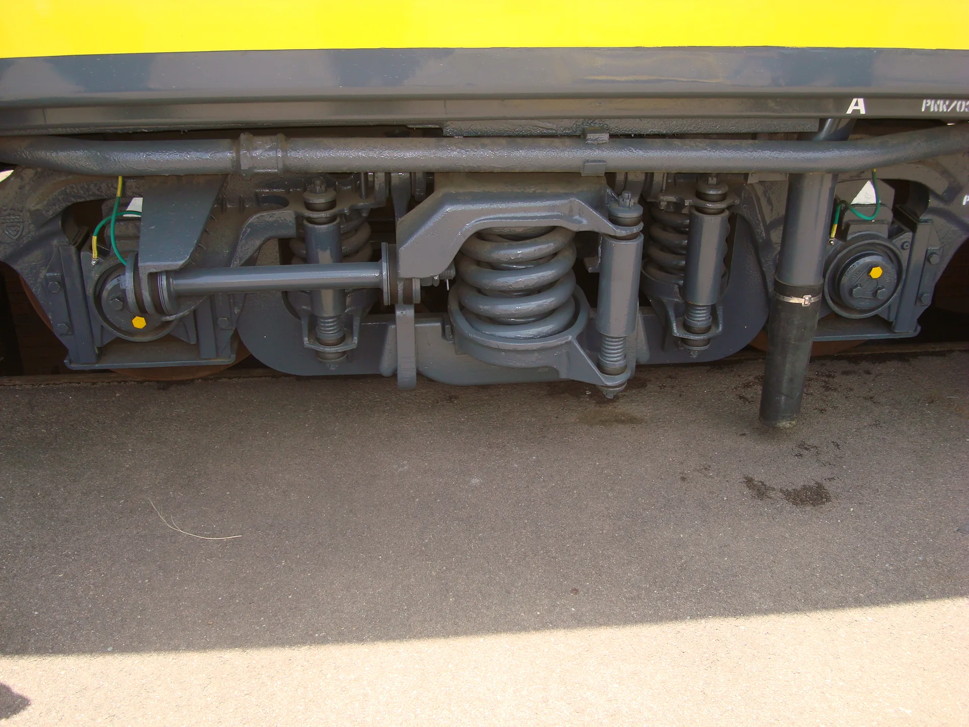 Bogie suspension overhauled