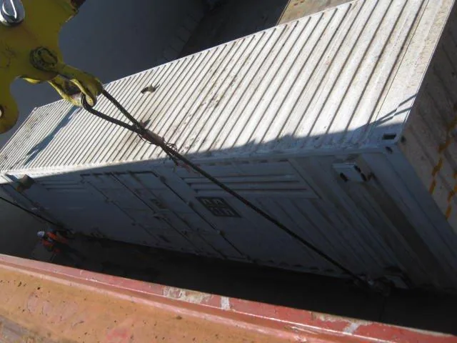 Generator wagon lowered hold